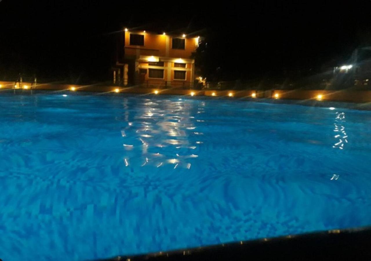 Auro Wellness Castle Hotel Pondicherry Exterior photo